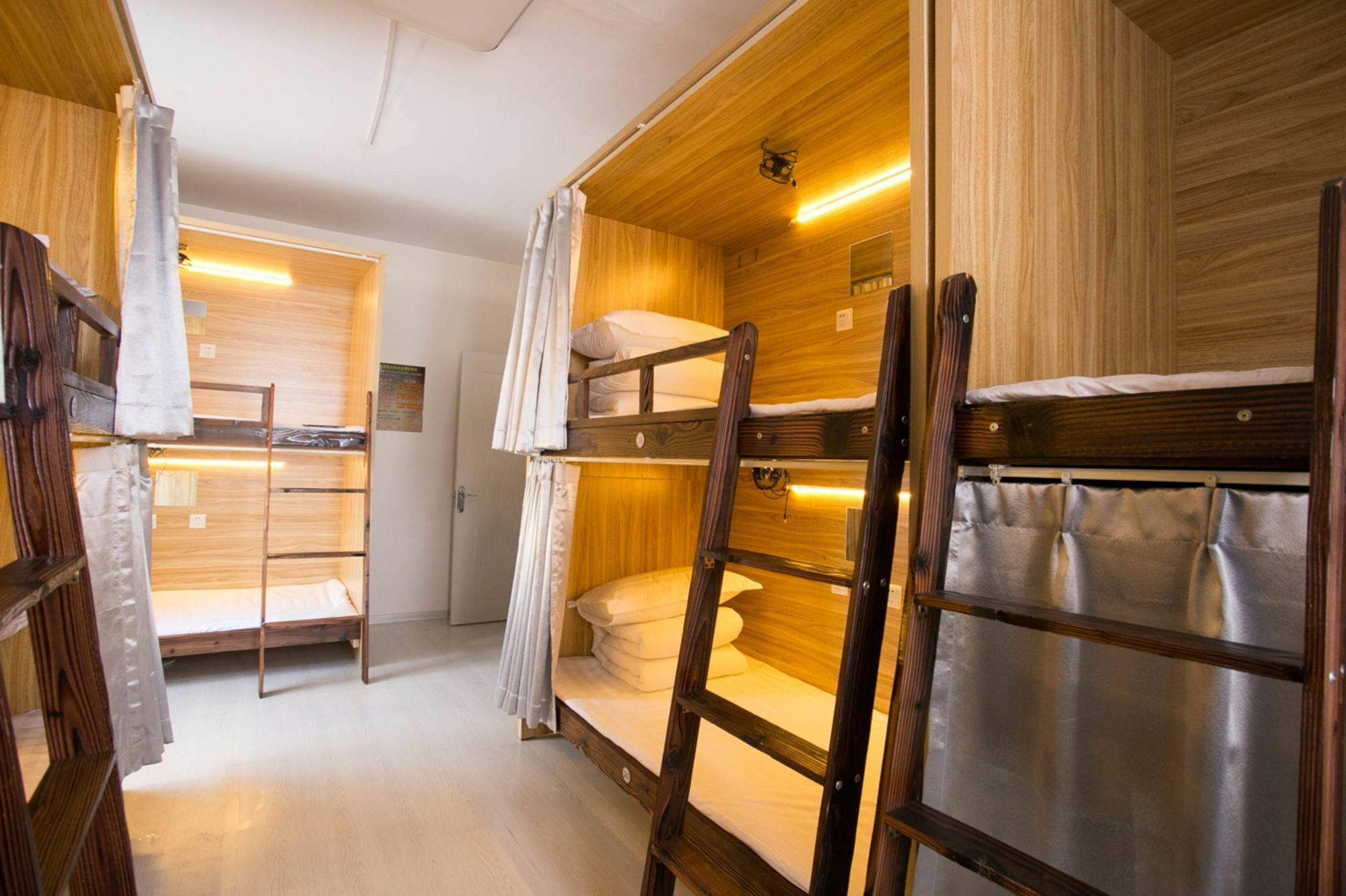 Harbin Riceshop Youth Hostel, Luaran gambar